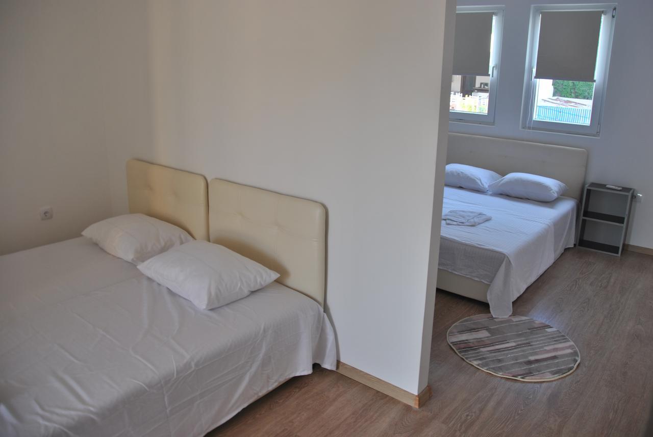 Haamel Apartment ウルツィニ エクステリア 写真